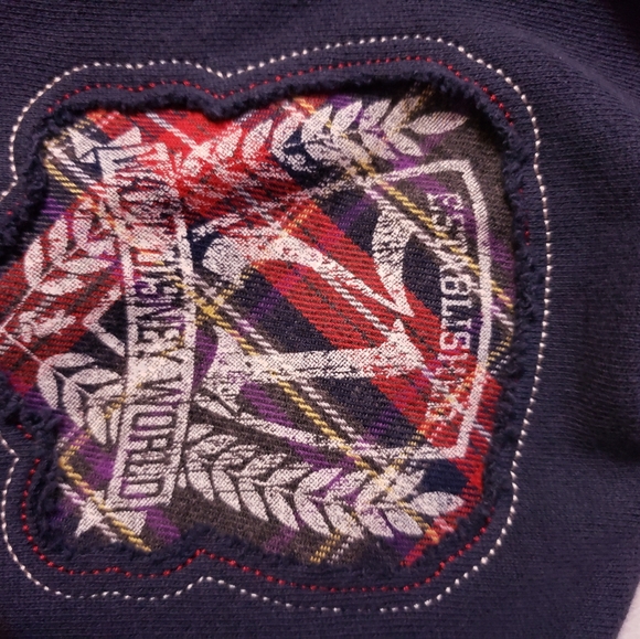 New Disney 40 year Anniversary Zipup hoody - Picture 4 of 14